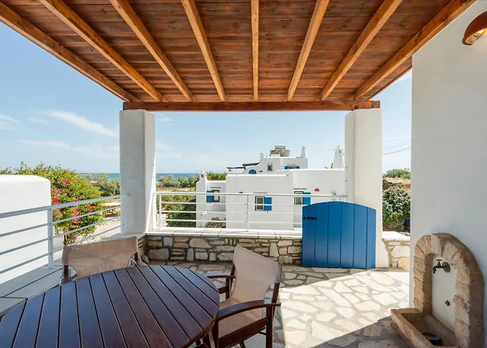 بيت للعطل Maria's Village Two Bedroom House 1 *