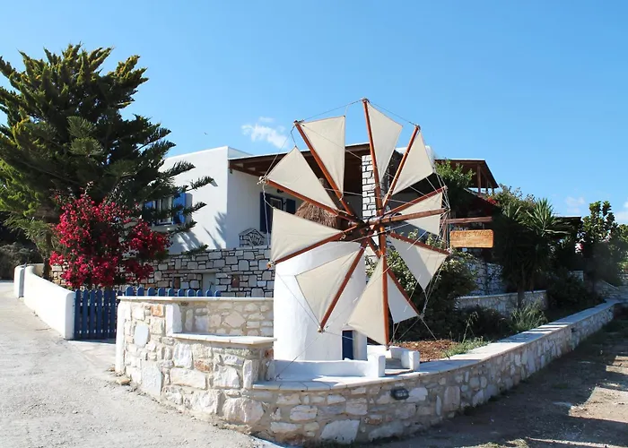 بيت للعطل Maria's Village Two Bedroom House 1